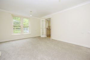 Lounge- click for photo gallery